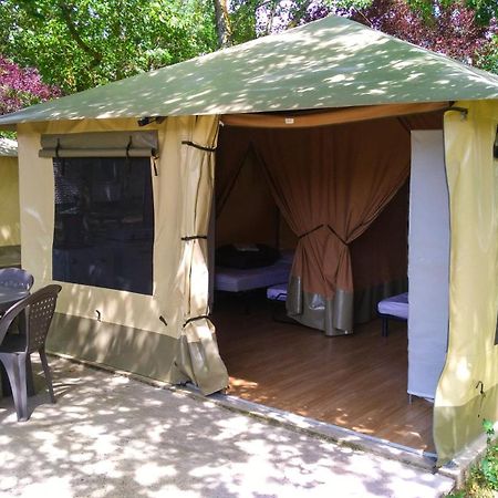 Camping Larribal Millau Exterior photo